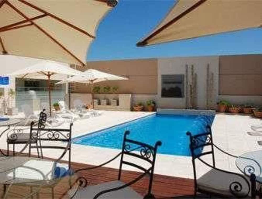 Howard Johnson Villa María Hotel y Casino Instalações foto